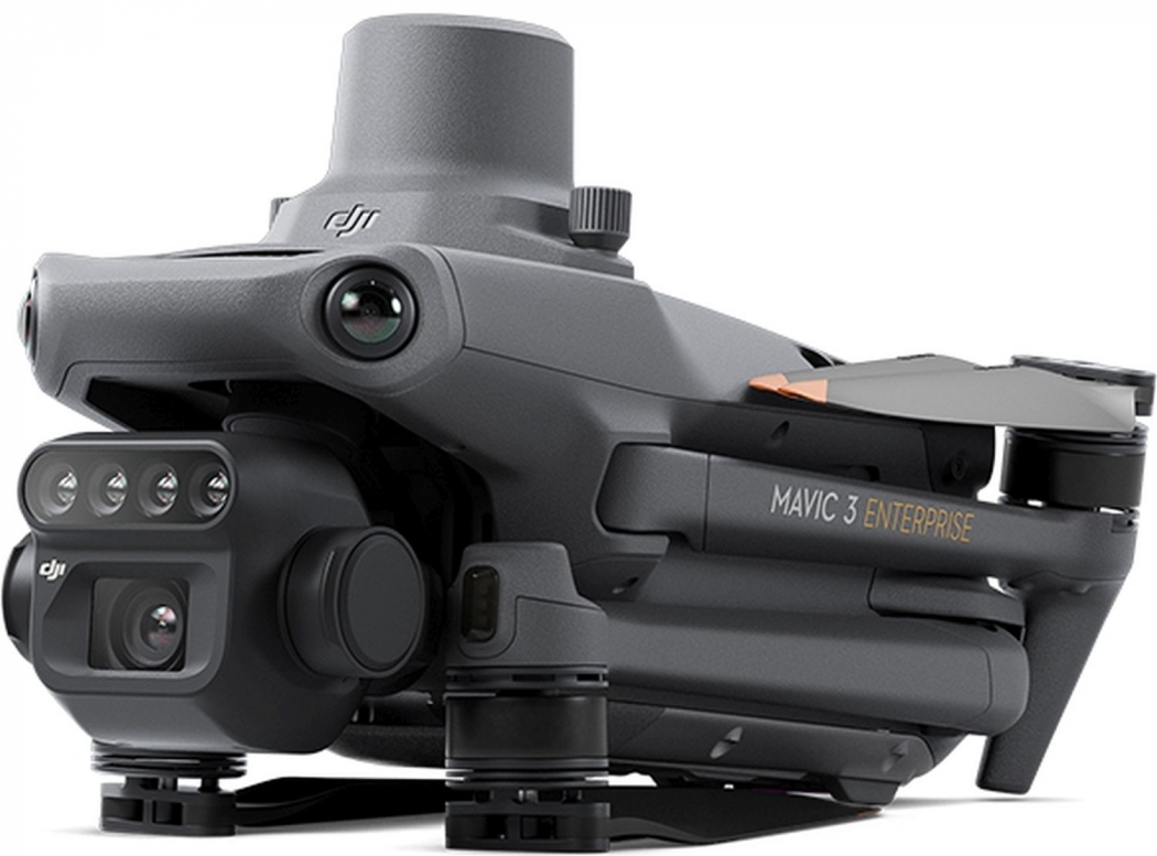 DJI大疆御Mavic 3多光譜版,大疆御Mavic 3多光譜版,大疆御Mavic 3多光譜版無人機(jī)融合可見光相機(jī)與多光譜相機(jī)于一體，作物生長狀態(tài)盡收眼底，實現(xiàn)農(nóng)業(yè)生產(chǎn)精準(zhǔn)管理。全新升級的影像系統(tǒng)，集成了 1 個 2000 萬像素可見光相機(jī)及 4 個 500 萬像素的多光譜相機(jī)（綠光，紅光，紅邊和近紅外）。可實現(xiàn)高精度航測、作物生長監(jiān)測、自然資源調(diào)查等
應(yīng)用。機(jī)身集成多光譜光強(qiáng)傳感器可采集太陽輻照度并記錄于影像文件中，可在二維重建過程對影像數(shù)據(jù)進(jìn)行光照補(bǔ)償，獲得更準(zhǔn)確的 NDVI 結(jié)果，提高不同時段采集到的數(shù)據(jù)的準(zhǔn)確度與
一致性。